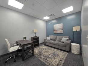 114 Adris Pl, Dothan, AL à louer Photo du bâtiment- Image 2 de 17