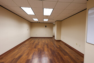 555 N Carancahua St, Corpus Christi, TX for lease Building Photo- Image 1 of 23