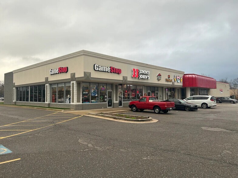 5350 S Franklin St, Michigan City, IN à louer - Photo du bâtiment - Image 3 de 5