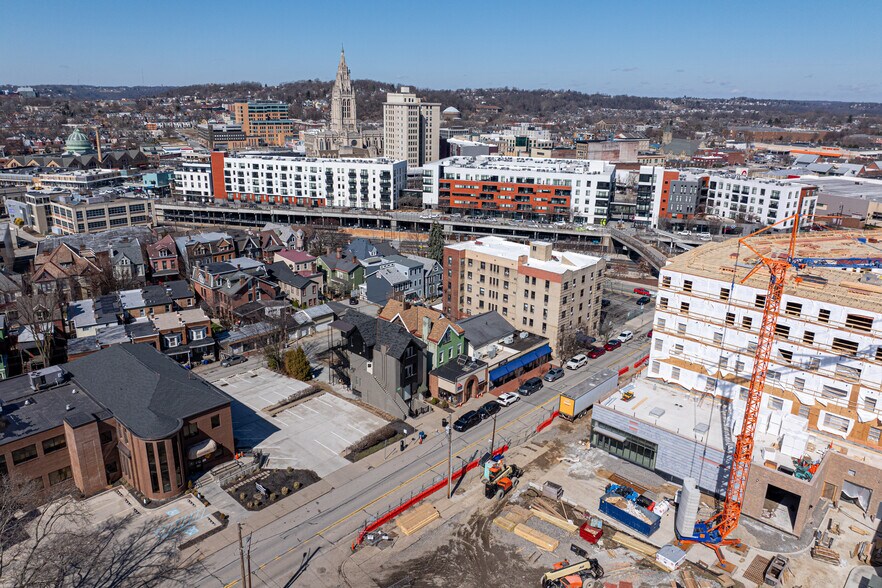236 Shady Ave, Pittsburgh, PA à louer - Aérien - Image 3 de 24