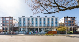Plus de détails pour 2375 11th Av E, Vancouver, BC - Multi-résidentiel à vendre