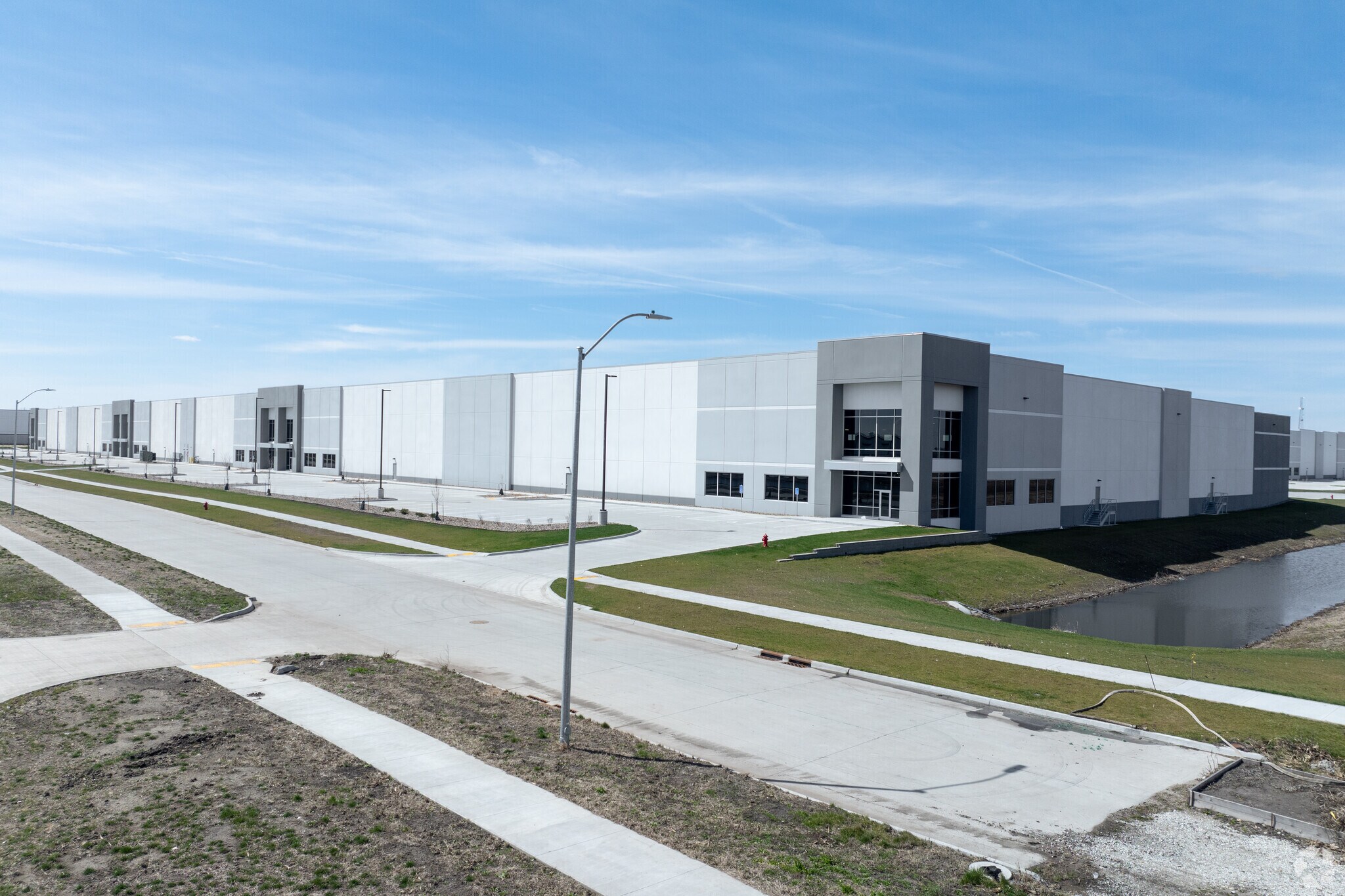 2075 25th, Altoona, IA à louer Photo du bâtiment- Image 1 de 12