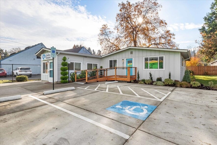 2115 E 27th St, Vancouver, WA for sale - Building Photo - Image 2 of 36