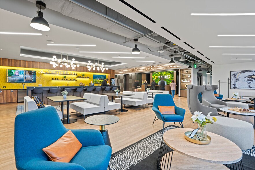 3060 Williams Dr, Fairfax, VA à louer - Hall d’entrée - Image 1 de 27