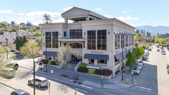 More details for 2706 30 Av, Vernon, BC - Office for Lease