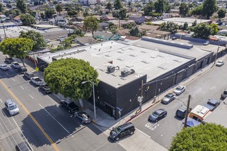 1448 E 58th Pl, Los Angeles, CA - Aerial  map view