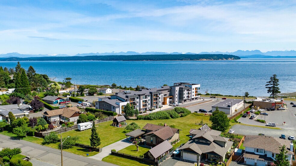 Multifamily in Campbell River, BC for sale - Primary Photo - Image 1 of 1