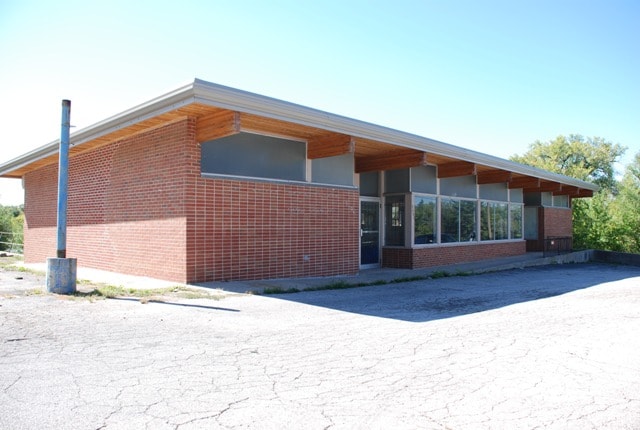 5401 State Ave, Kansas City, KS à louer - Photo du bâtiment - Image 3 de 3