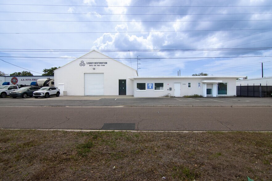 3284 Morris St, Saint Petersburg, FL à vendre - Photo du bâtiment - Image 2 de 23