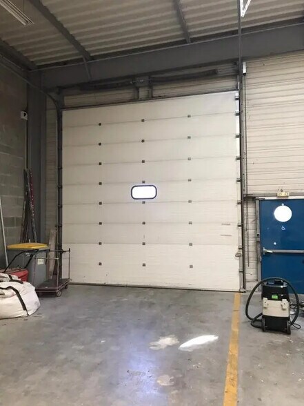 Bureau dans La Chapelle-sur-Erdre à louer - Photo intérieure - Image 3 de 4