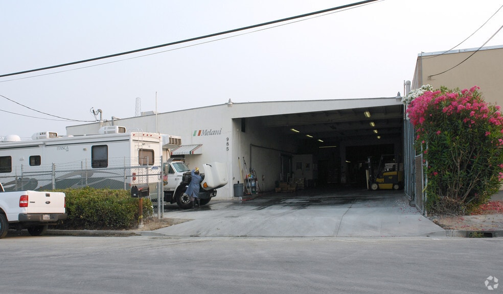 985 Richard Ave, Santa Clara, CA for lease - Building Photo - Image 2 of 3