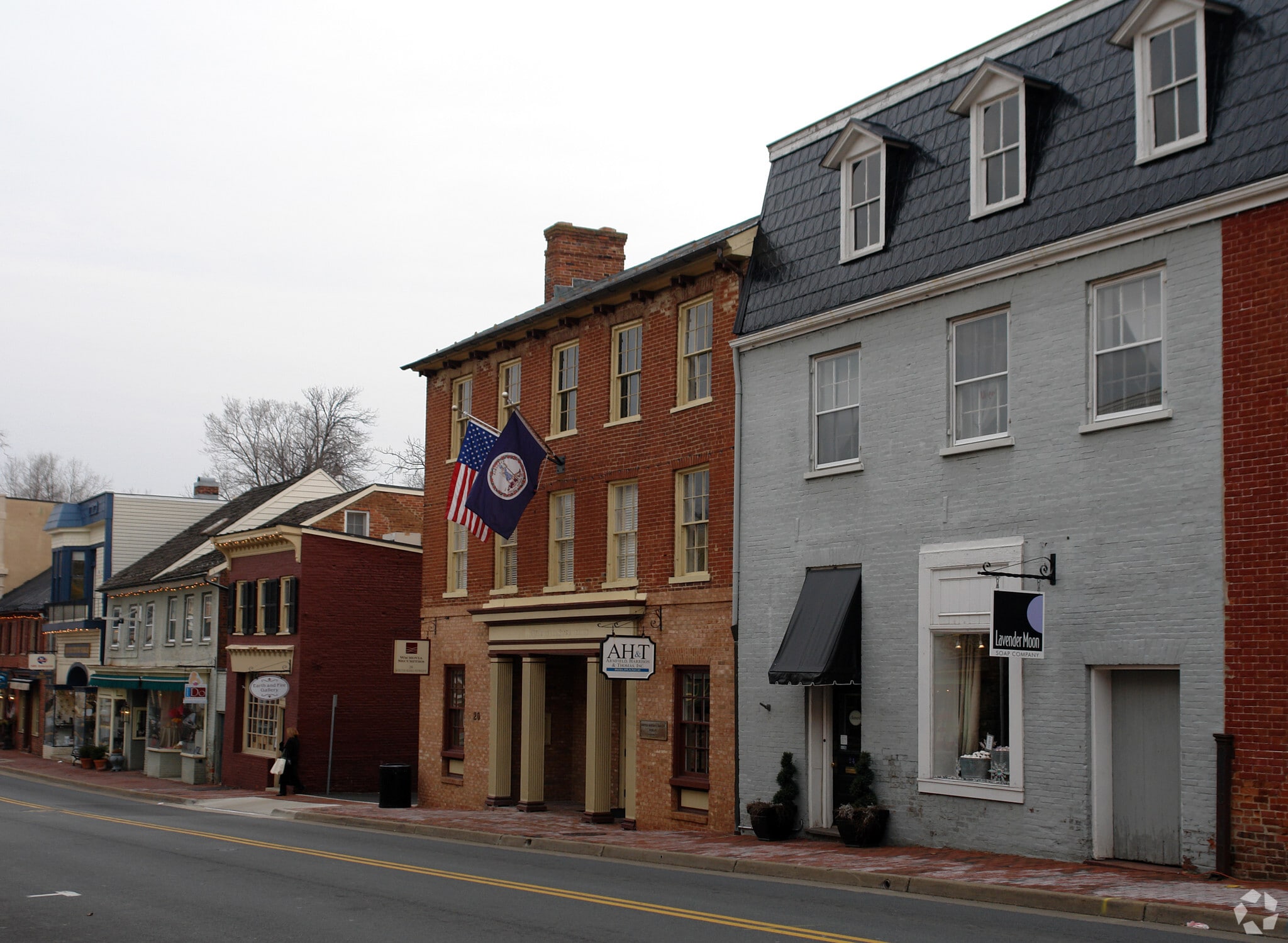 20 S King St, Leesburg, VA for sale Primary Photo- Image 1 of 17