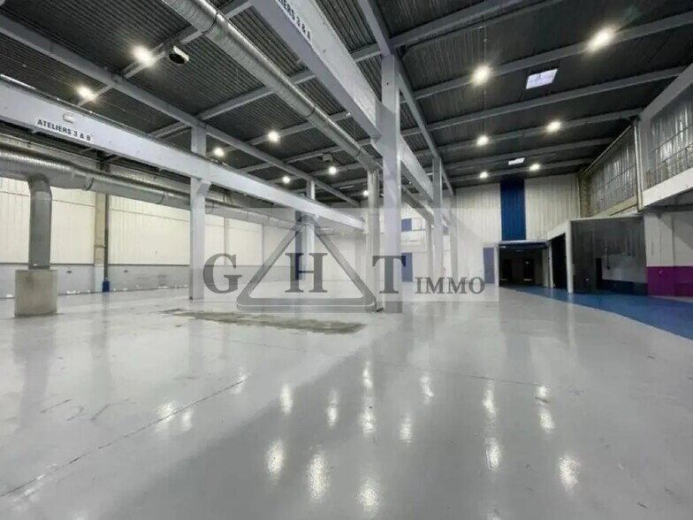 Industrial in Crégy-lès-Meaux for lease - Interior Photo - Image 1 of 1