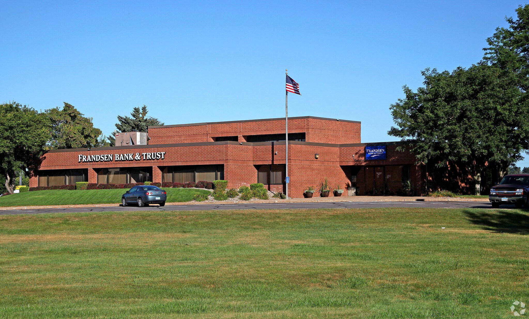200 Creek Ln N, Jordan, MN à louer Photo du bâtiment- Image 1 de 12