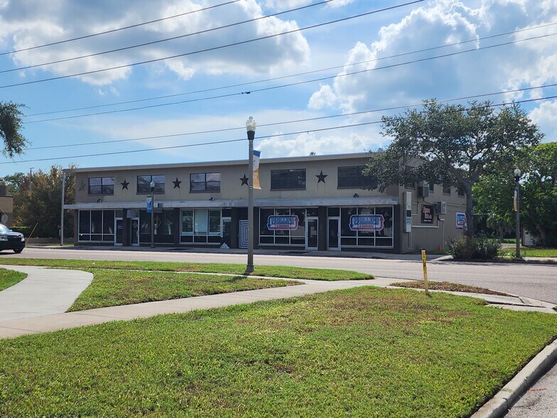 1427-1437 4th St S, Saint Petersburg, FL à louer - Photo du bâtiment - Image 2 de 15