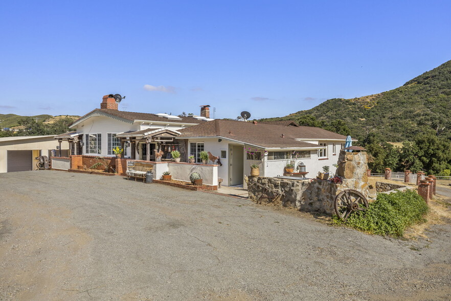 36059 Golden State Hwy, Castaic, CA for sale - Building Photo - Image 2 of 23