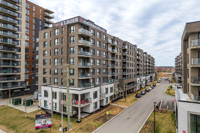 Plus de détails pour 1433 Av De La Gare, Mascouche, QC - Commerce de détail à louer