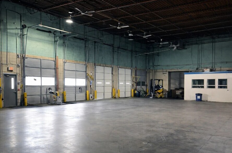800 S Gilbert St, Danville, IL for lease - Interior Photo - Image 3 of 11