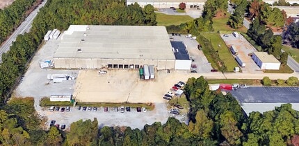 300 Industrial Dr, Birmingham, AL for lease Building Photo- Image 2 of 6