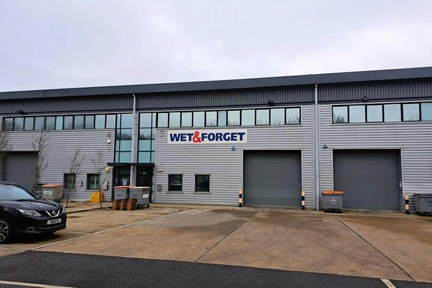 9 Greywell Rd, Basingstoke for lease - Building Photo - Image 3 of 3