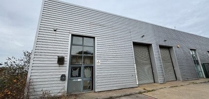 Hazel Rd, Southampton for lease Building Photo- Image 2 of 6