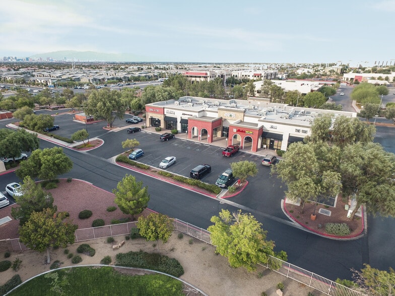 3255 St Rose Pky, Henderson, NV for lease - Building Photo - Image 2 of 6