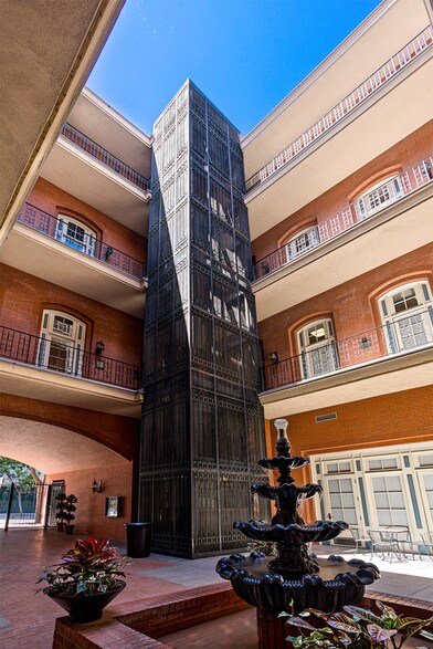 444 W C St, San Diego, CA for lease - Building Photo - Image 2 of 2