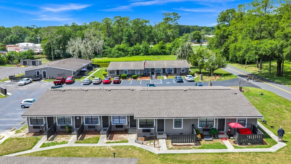 1529 NE 39th Ave, Ocala, FL for sale - Building Photo - Image 1 of 21