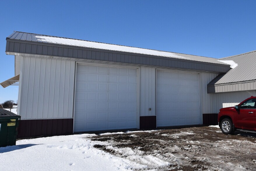 7774 100th Ave S, Horace, ND à vendre - Photo du bâtiment - Image 2 de 19