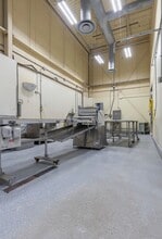 93 Mystic Ave, Medford, MA for lease Interior Photo- Image 2 of 4