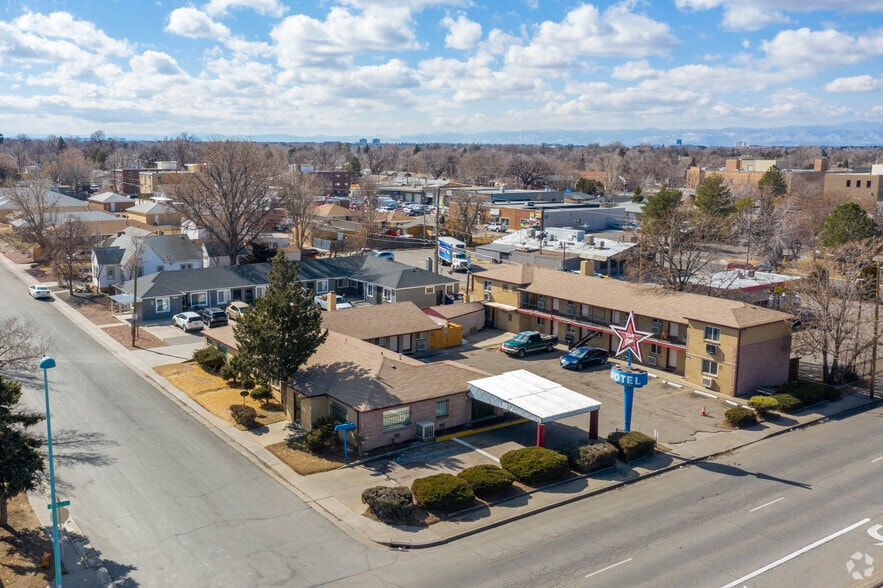 10890 E Colfax Ave, Aurora, CO for sale - Building Photo - Image 3 of 19