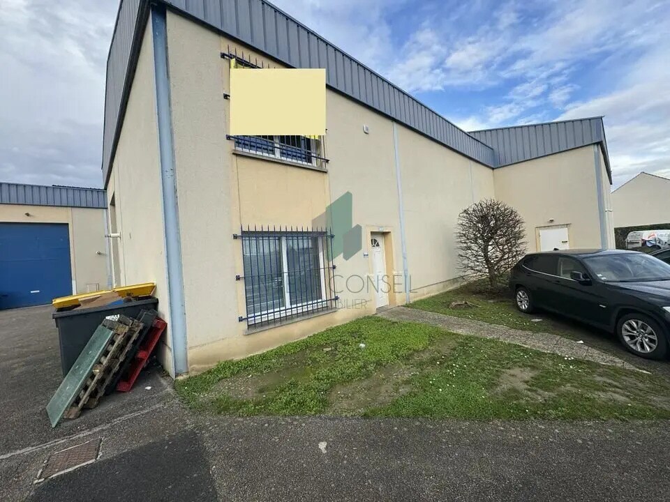 Flex dans Bernes-sur-Oise à louer Photo du bâtiment- Image 1 de 8