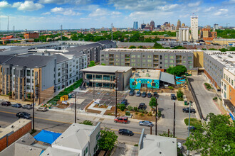 227 E Cevallos, San Antonio, TX - AÉRIEN  Vue de la carte - Image1