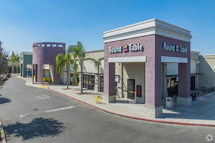 1515-1571 Mitchell Rd, Ceres, CA for sale - Primary Photo - Image 1 of 16