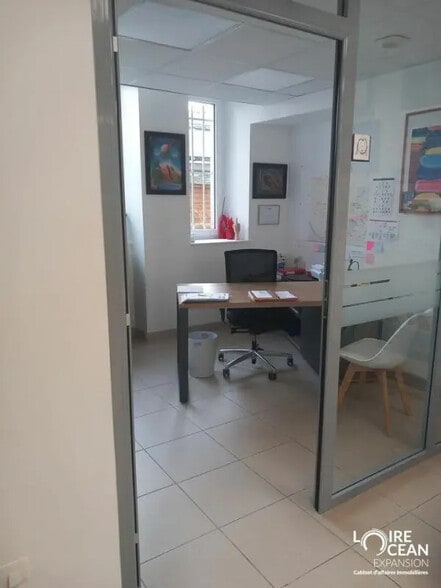 Commerce de détail dans Nantes à louer - Photo intérieure - Image 3 de 3