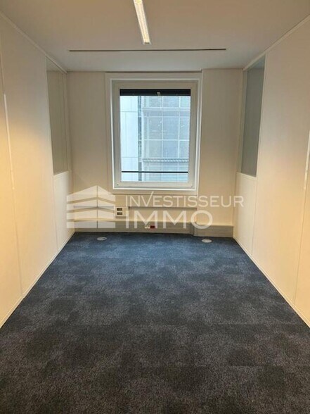 Bureau dans Puteaux La Defense à louer - Photo intérieure - Image 2 de 2