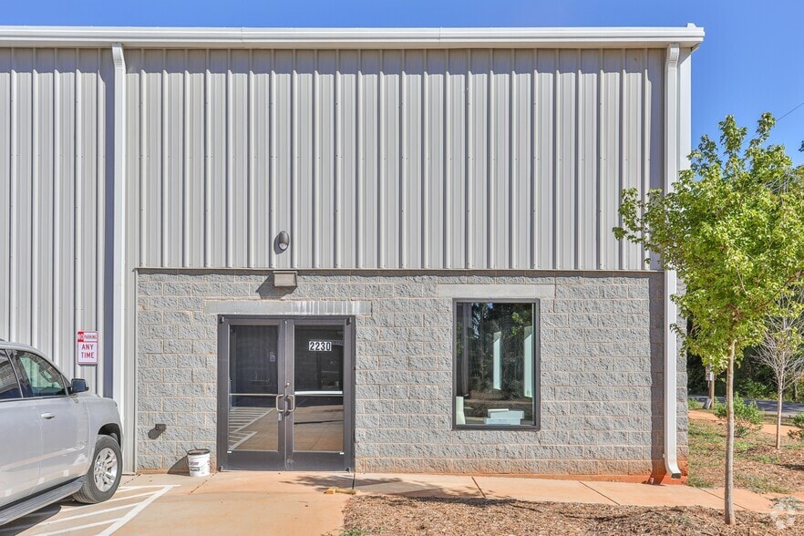 2230 Boyer St, Charlotte, NC for lease - Building Photo - Image 3 of 4