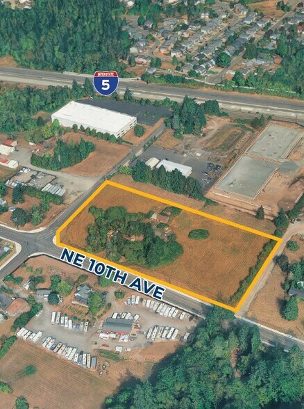 15301 NE 10th Ave, Vancouver, WA à vendre - Photo du bâtiment - Image 2 de 2