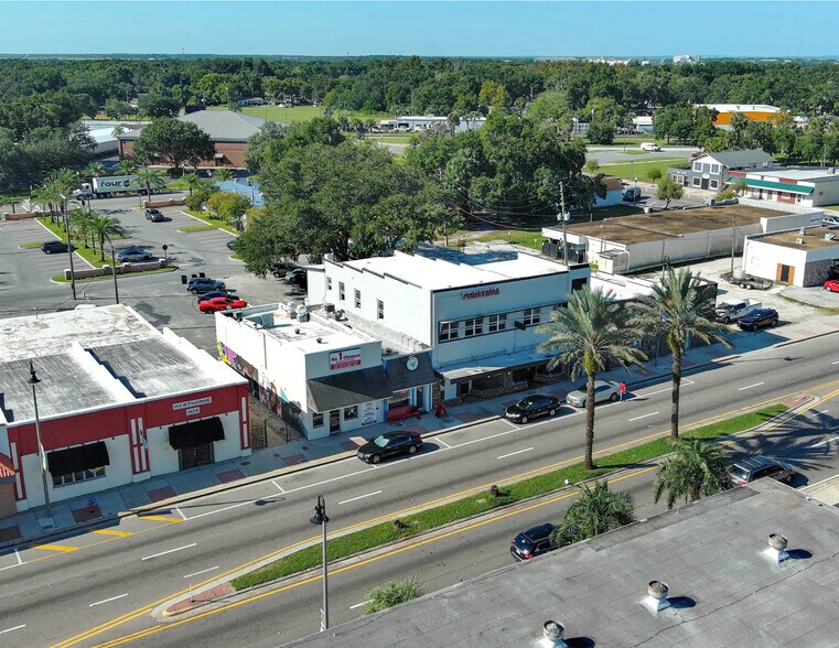 32-34 E Main St, Apopka, FL à louer - Photo du bâtiment - Image 3 de 6