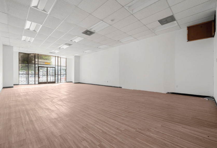 4973-4975 N Huntington Dr, Los Angeles, CA for lease - Building Photo - Image 2 of 6