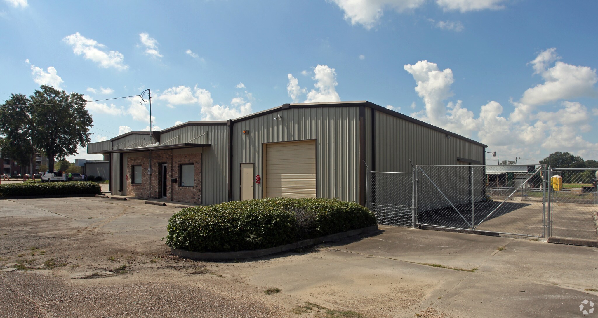 102 Cable Dr, Lafayette, LA à vendre Photo principale- Image 1 de 1