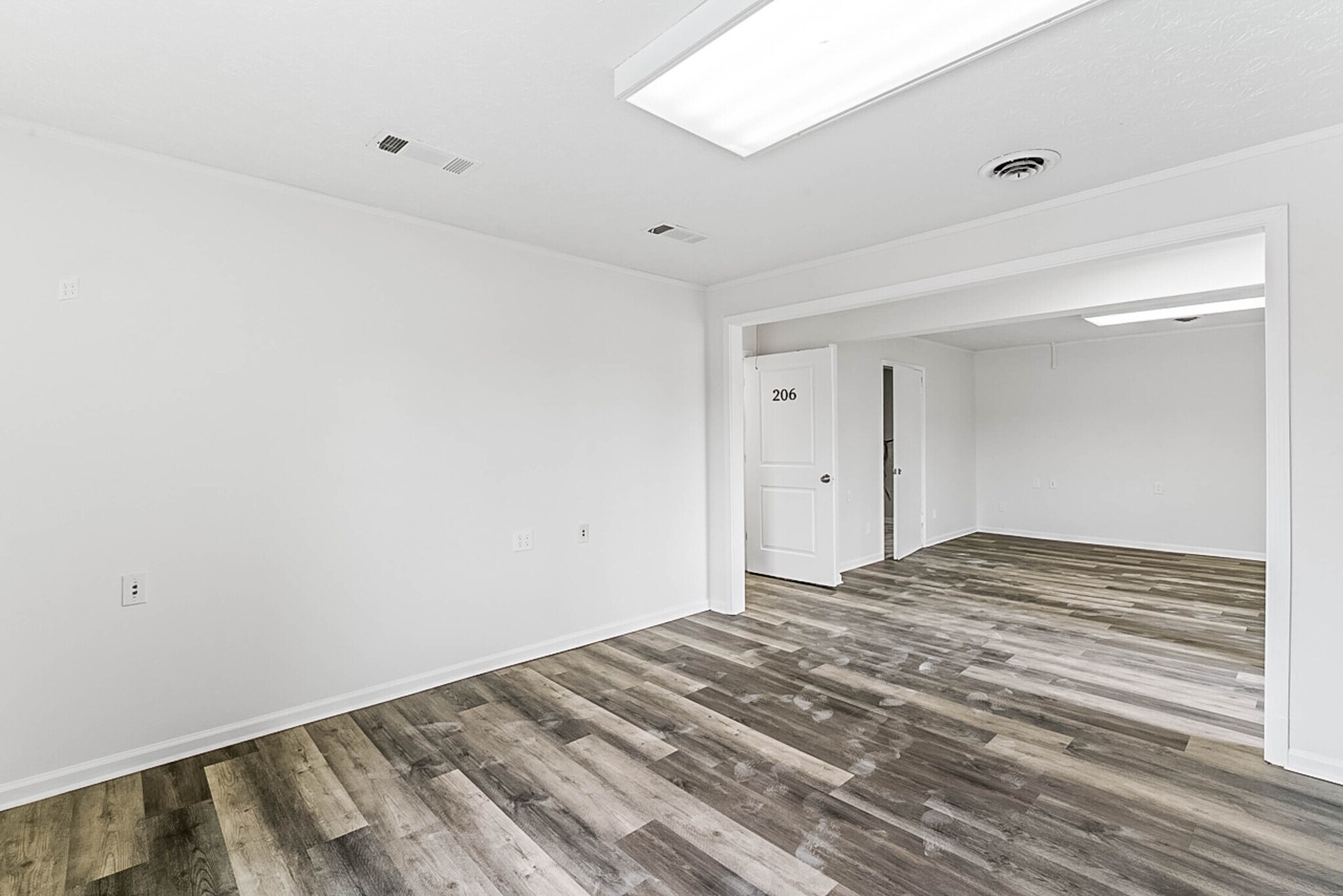 310 Glynn St N, Fayetteville, GA for lease Interior Photo- Image 1 of 11