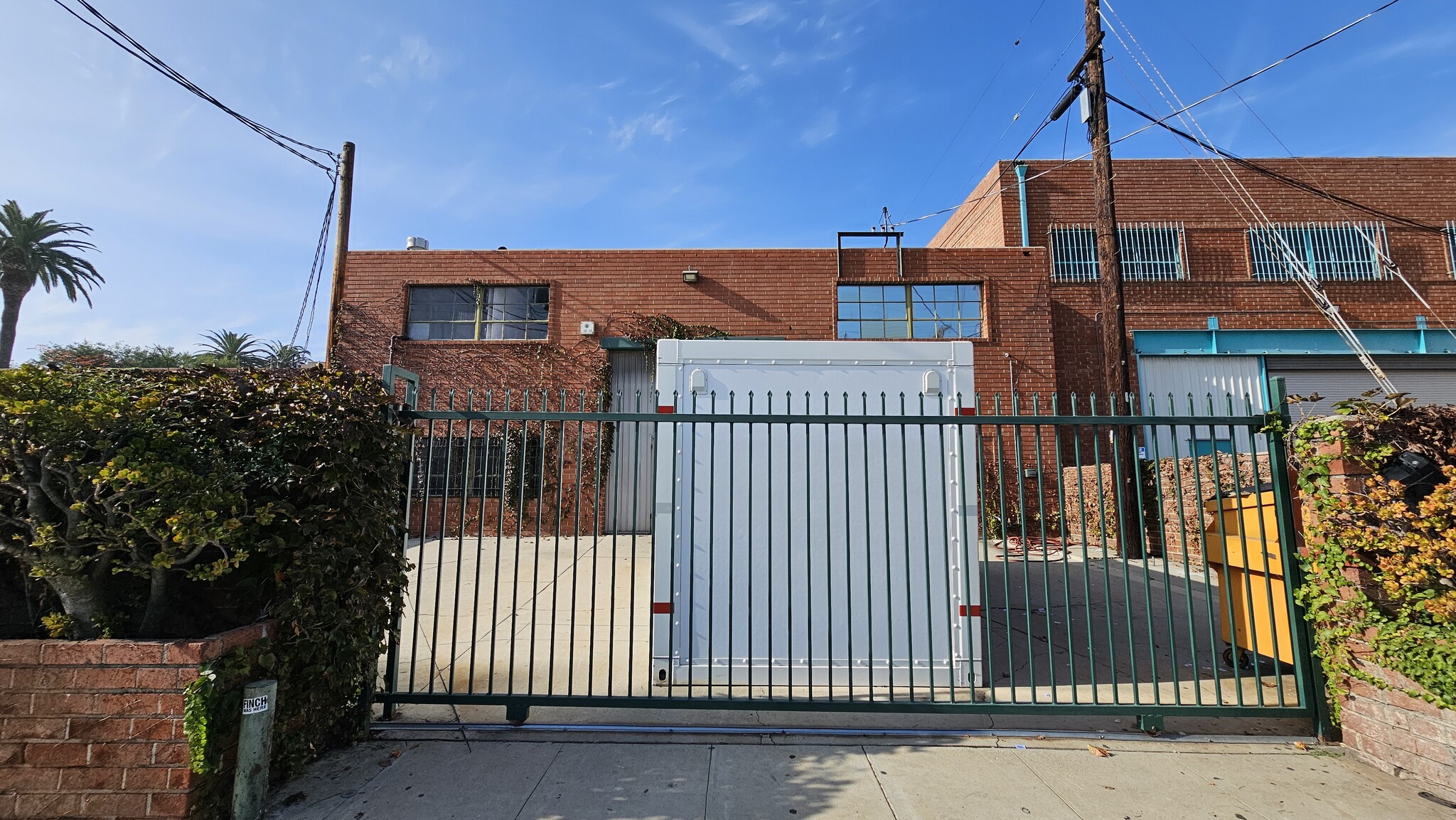 1815 Tyburn St, Glendale, CA for lease Building Photo- Image 1 of 1