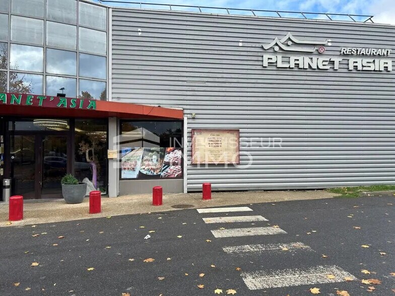 Commerce de détail dans Brétigny-sur-Orge à vendre - Photo du bâtiment - Image 2 de 10