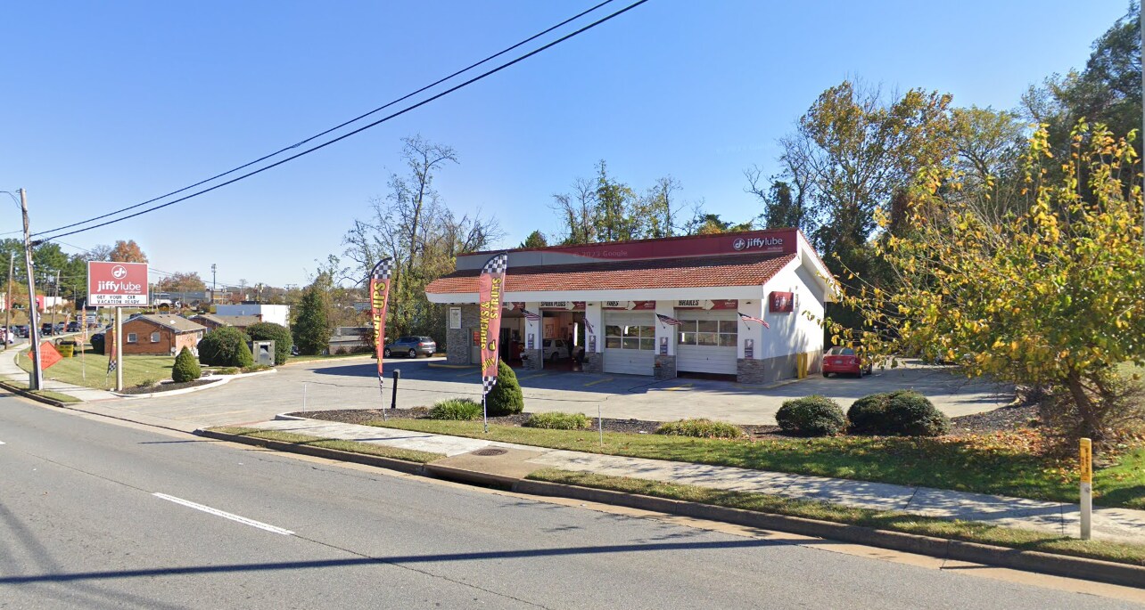 3209 Old Forest Rd, Lynchburg, VA for sale Primary Photo- Image 1 of 4