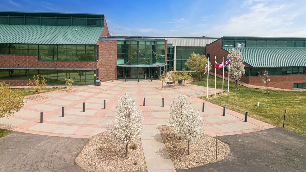 33101 E Quincy Ave, Watkins, CO à louer - Photo du bâtiment - Image 2 de 26