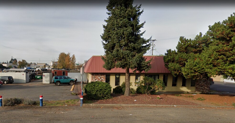 5605-5621 NE 105th Ave, Portland, OR for lease - Building Photo - Image 3 of 3