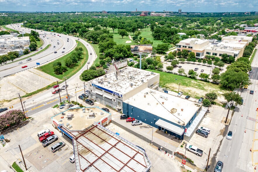 2018 Ave B, San Antonio, TX for sale - Aerial - Image 3 of 30