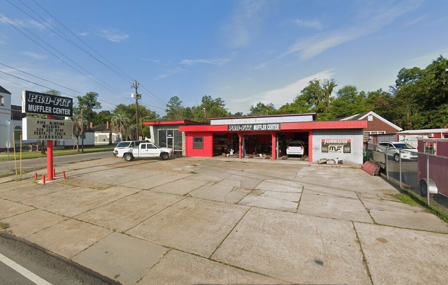 800 N Ashley, Valdosta, GA à louer - Photo du bâtiment - Image 1 de 10