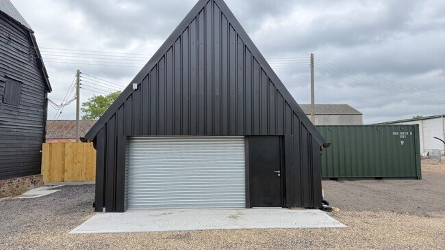 Plus de détails pour Halstead Rd, Eight Ash Green - Local d'activités à louer